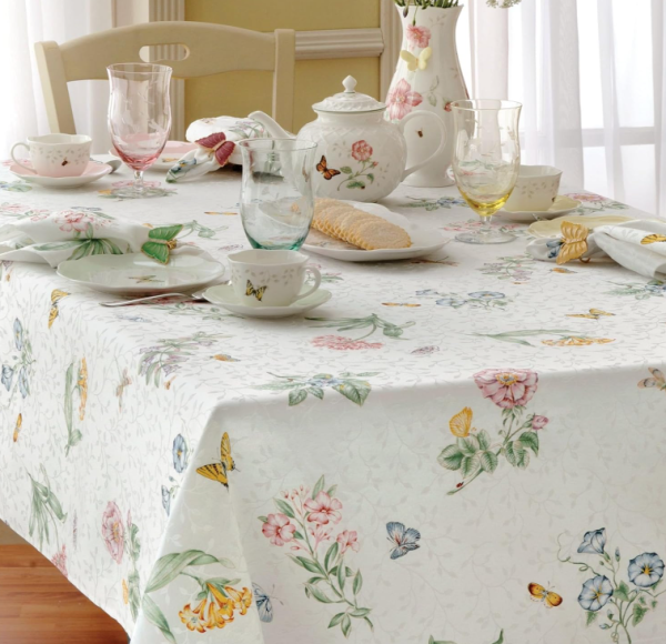Butterfly Floral Damask Tablecloth