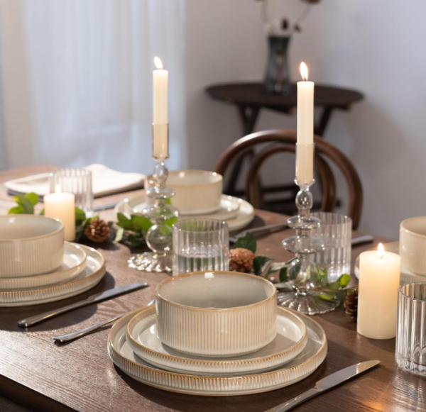 Ribbed Stoneware Dinnerware Set for 4 – Cappuccino White